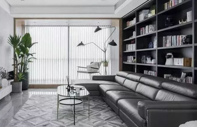 高登巴赫BLING系列——奧古斯塔黑，一種有態(tài)度的顏色