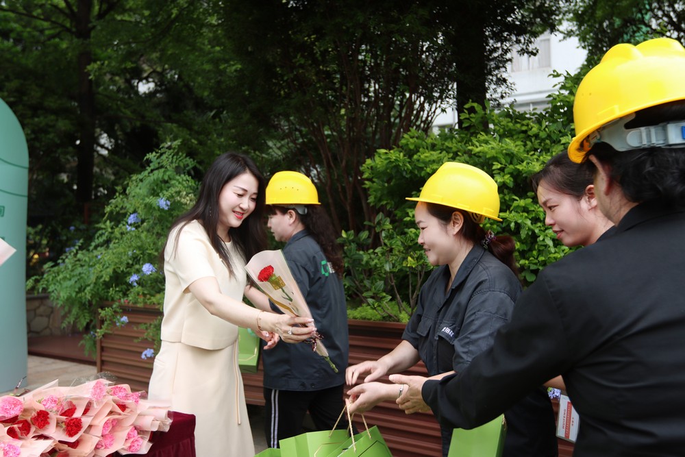 以愛之名 致敬母親高登鋁業(yè)2024年母親節(jié)活動 (