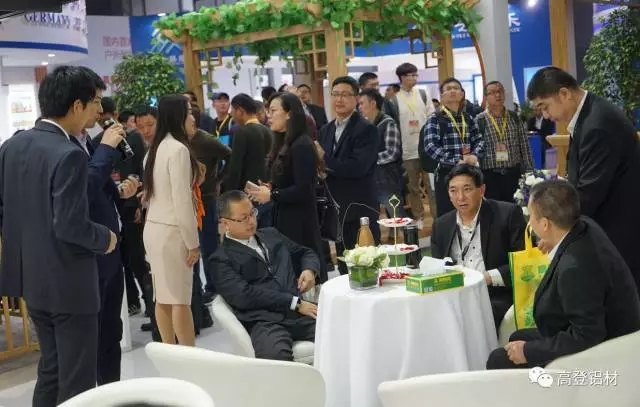 1511503556421537.jpg 640.webp (33).jpg